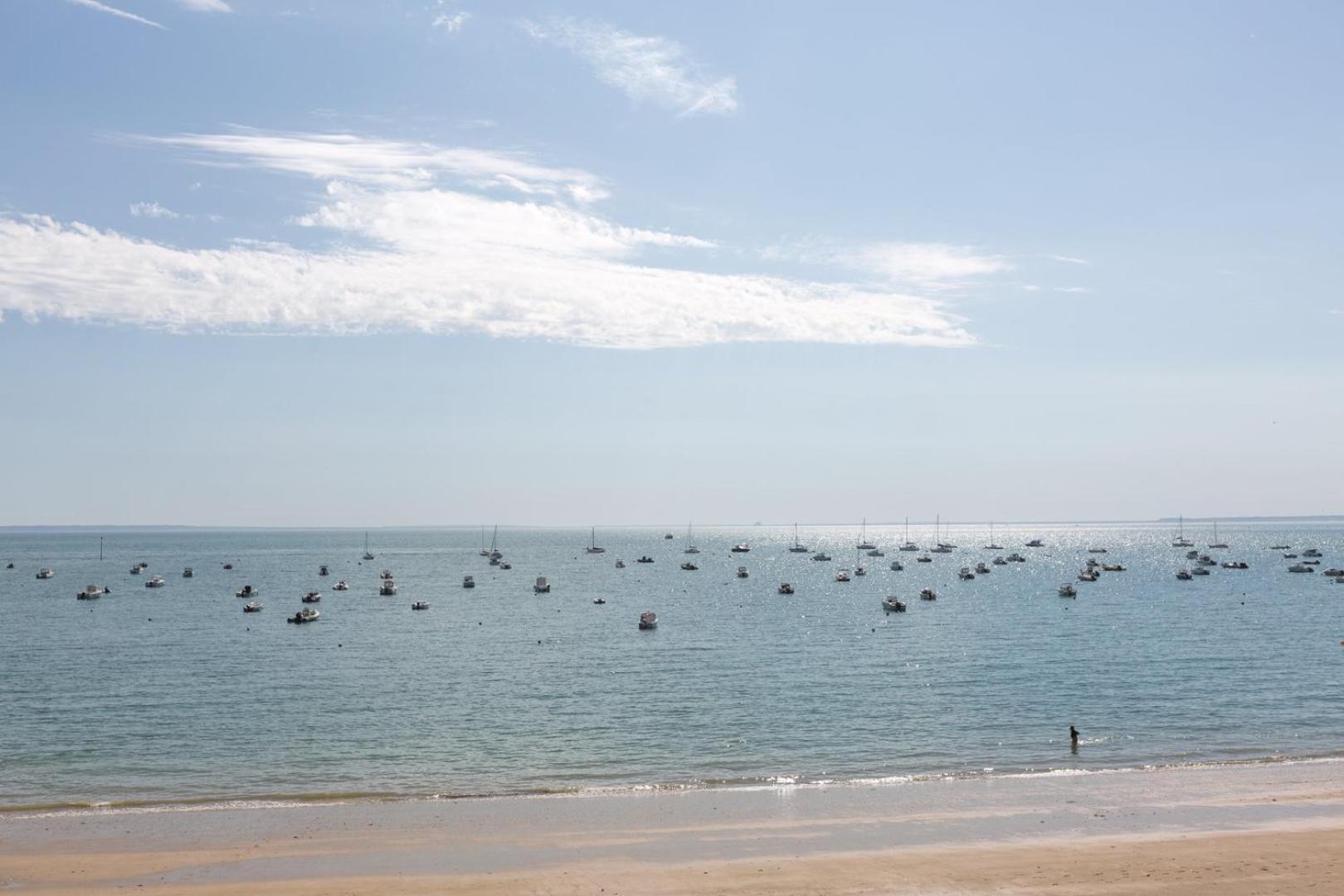 Les Pieds Dans L'Eau - Bel Appartement - Vue Mer Κανκάλ Εξωτερικό φωτογραφία